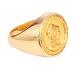 Georg Jensen Doktorring aus 18kt Gold mit 23kt Gold Platte mit dem Porträt 
Minervas. Ringgr. 66-67. G: 23,7gr
