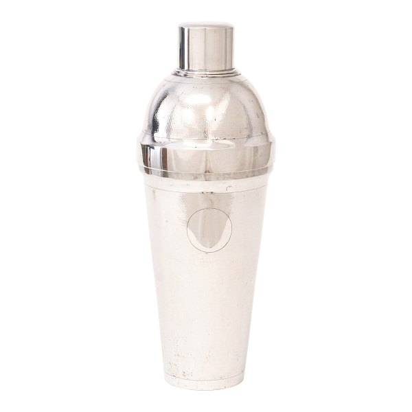 Shaker i sølv fremstillet i Japan 1930erne. H: 24cm